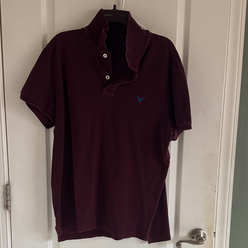 😊Men’s American Eagle Outfitters Burgundy Polo Shirt